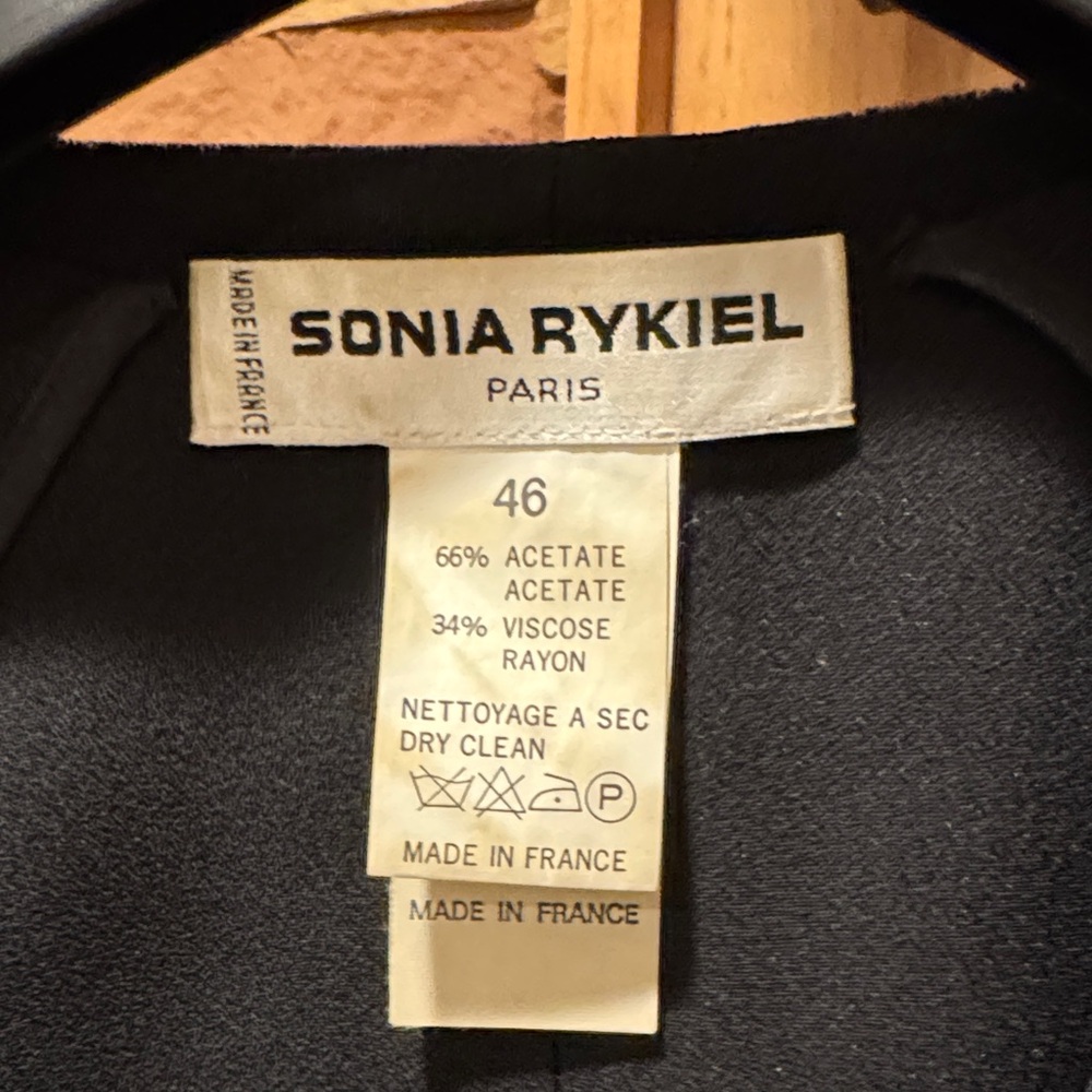 SONIA RYKIEL MADE IN FRANCE 🇫🇷 Black Velvet Blazer - Picture 3 of 11
